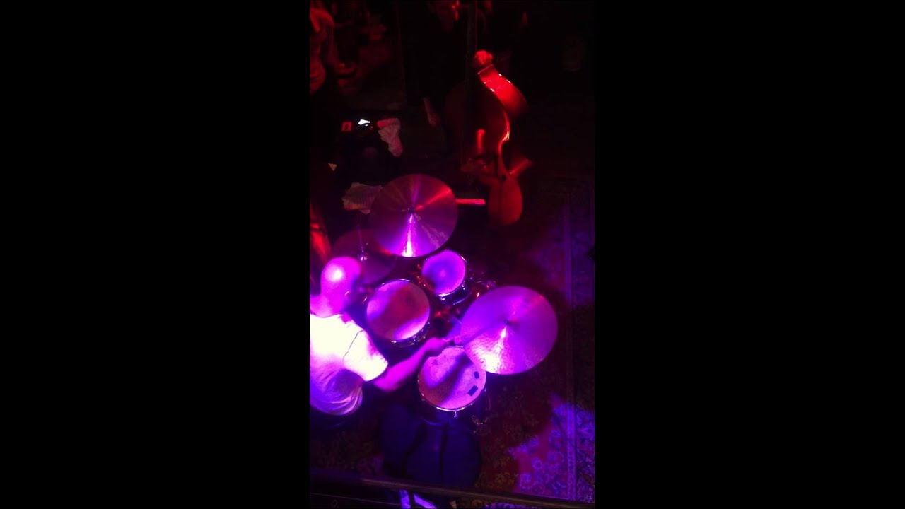 Plume solo Impression feat Thomas Galliano