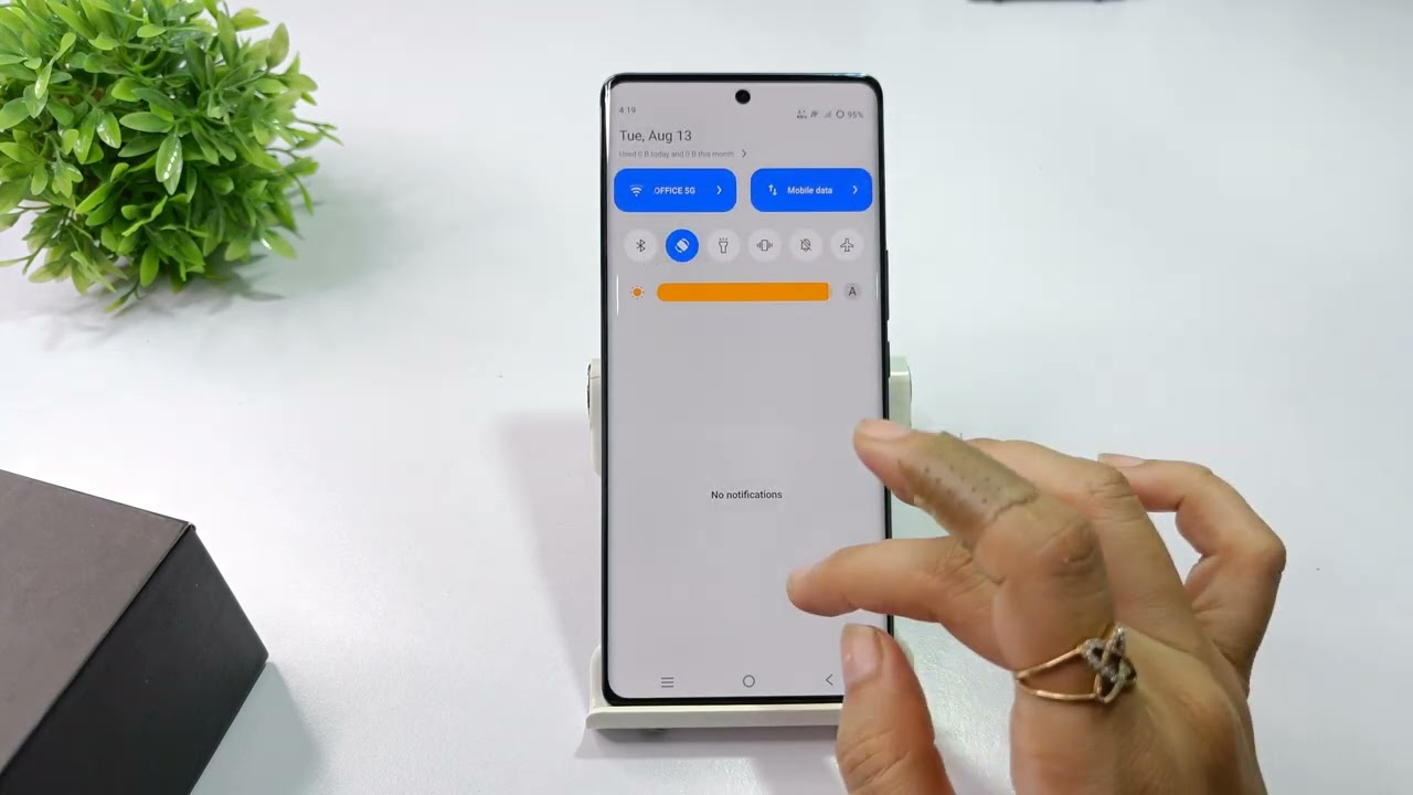 How to fix brightness problem in vivo v40 pro | vivo v40 me extra dim kaise on kare