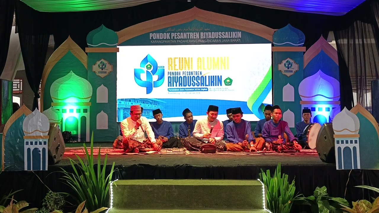 TERBANGAN ANWARUSSHOLAWAT PAMARICAN - CIAMIS | MILAD 43 PONDOK PESANTREN RIYADUSSALIKIN