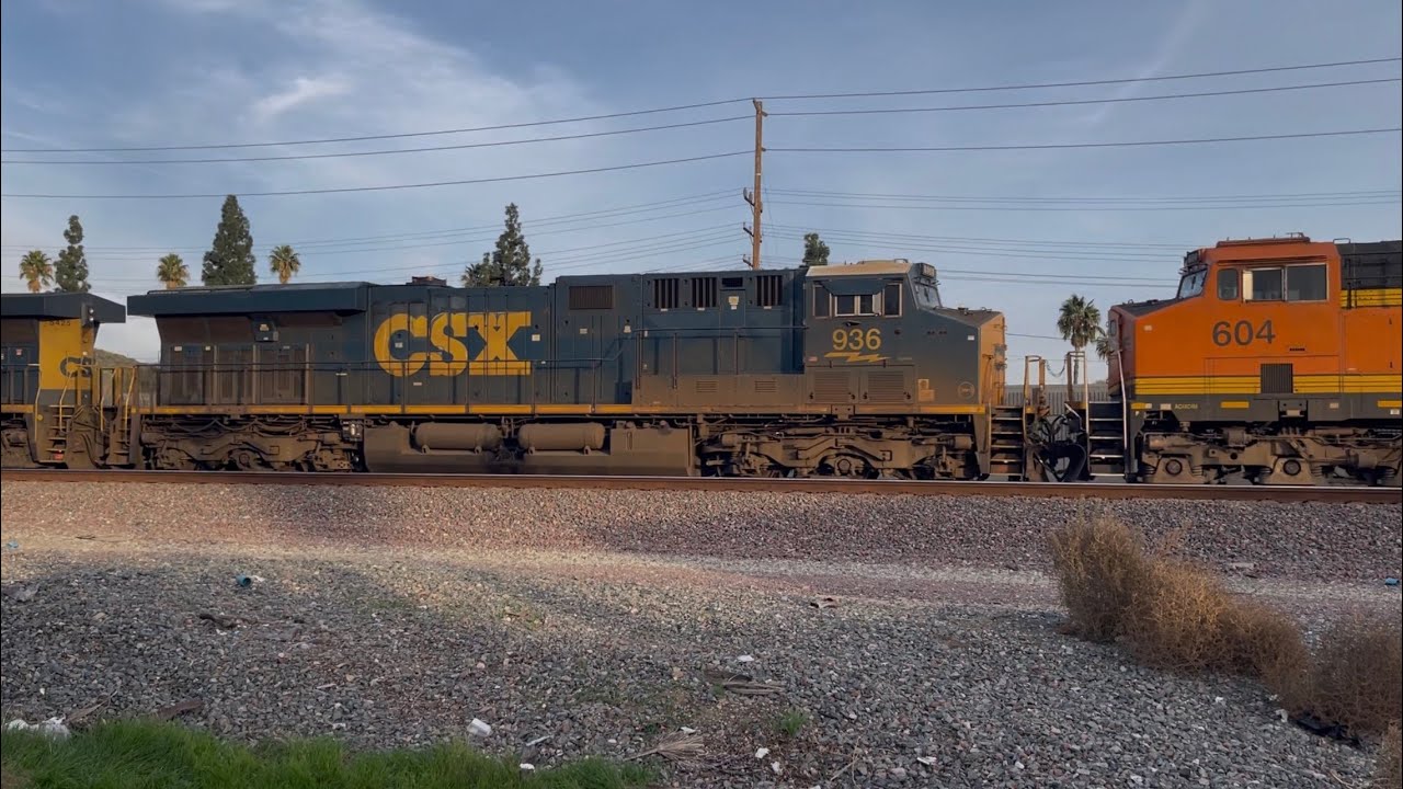 Eastbound BNSF Colorful Stack Train Ft 2 CSX Units Came To Complete Stop At Riverside, CA 12/22/25
