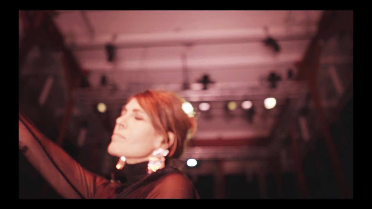 Kari Bremnes - "Gå ikkje rolig" live
