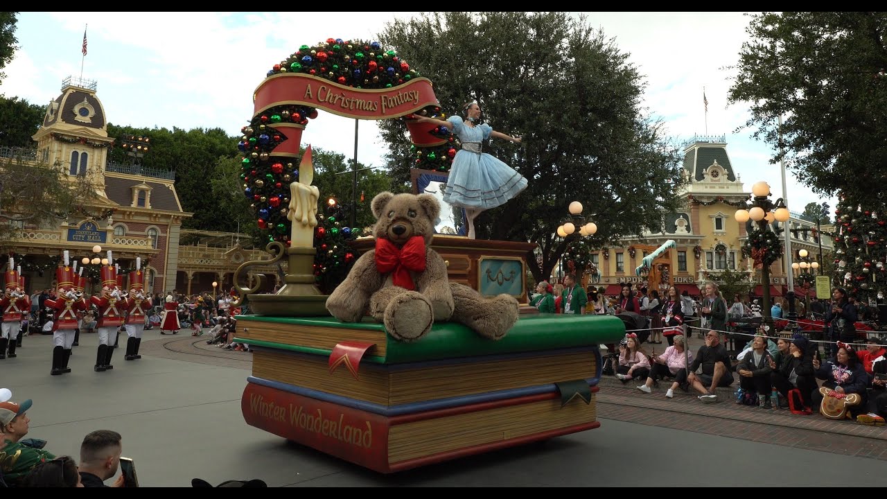 Christmas Fantasy Parade 2025 at Disneyland, CA.  Daytime parade [4K]