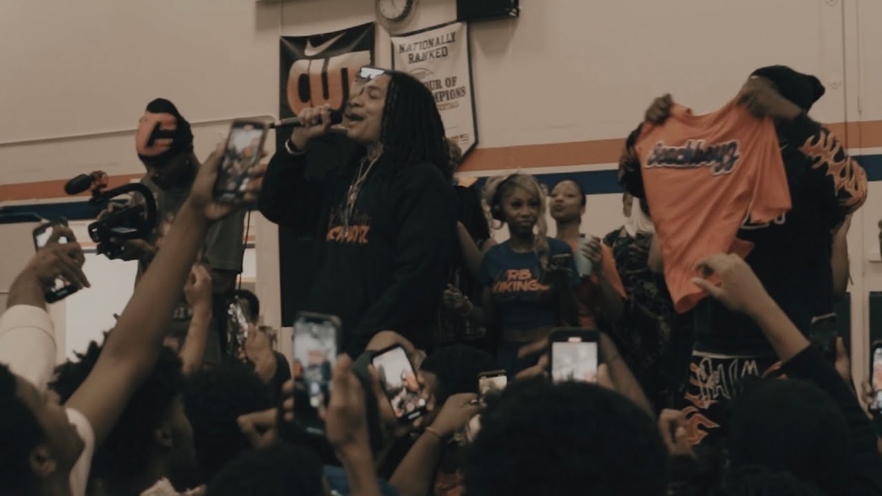 WHAT DOES SEATTLE MEAN TO YOU? HIGH SCHOOL PERFORMANCE RECAP (RAINIER BEACH, FRANKLIN HS)