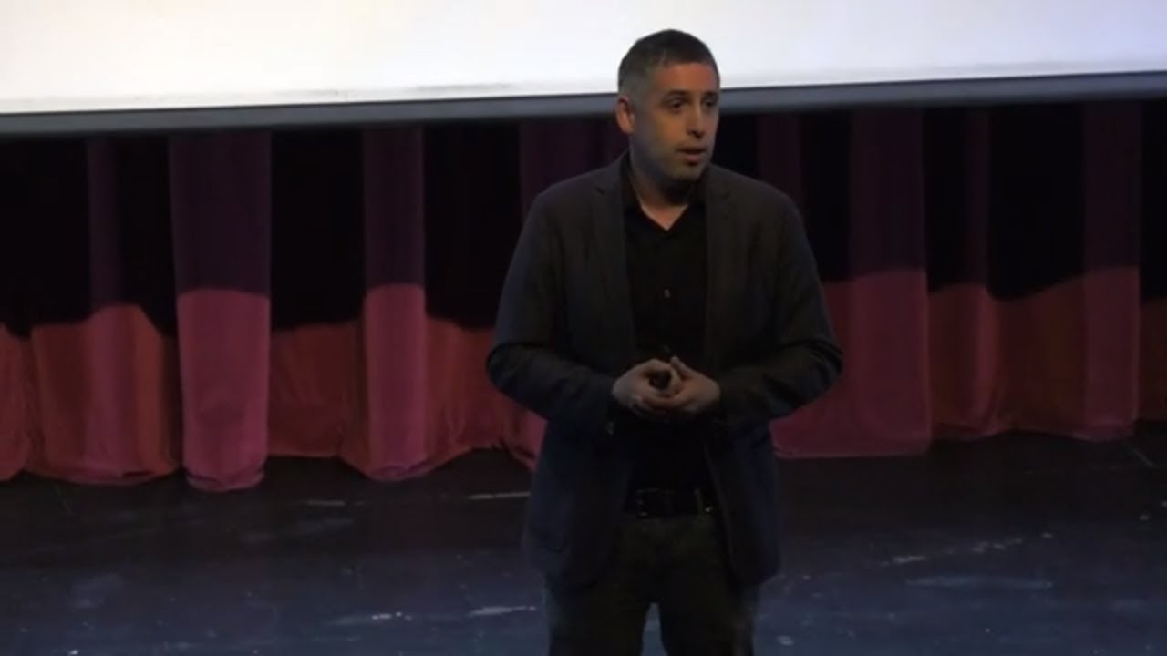 Mi Familia: The Dream of Mexican Immigrants | Lucas Ochoa | TEDxSaddlebackCollege