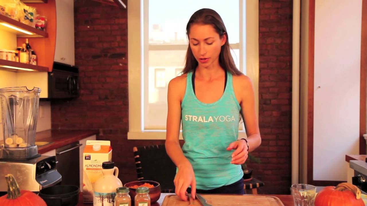 Yummy & Festive Pumpkin Smoothie!