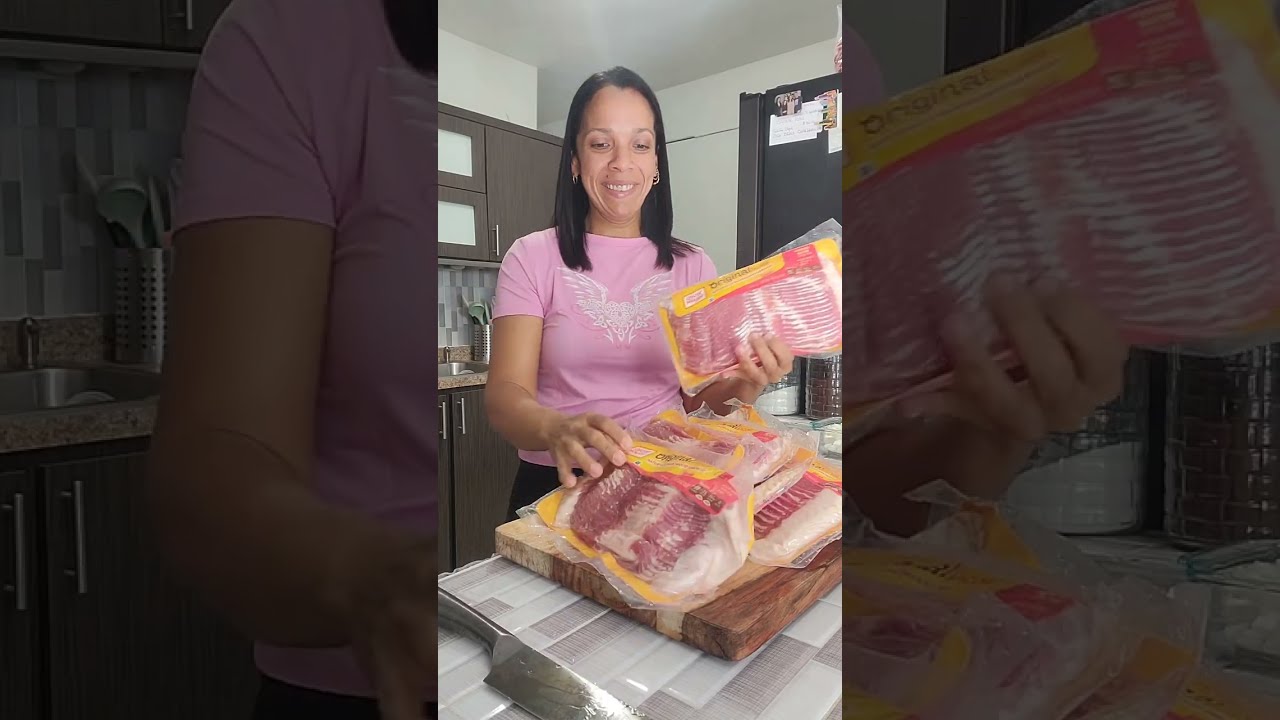 Preparo 30 Libras de Pechugas en Salsa de Queso y Cilantrillo y 20 libras de Arroz con  Bacon