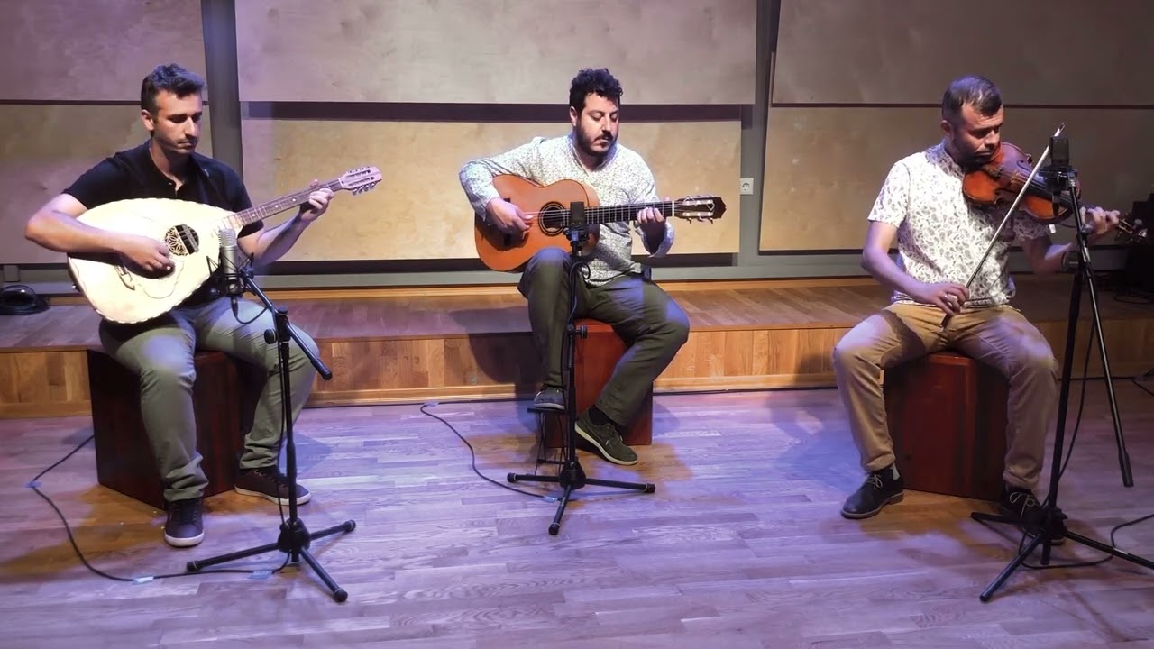 Astrakan Cafe - Duo Methi feat. Giannis Karakalpakidis