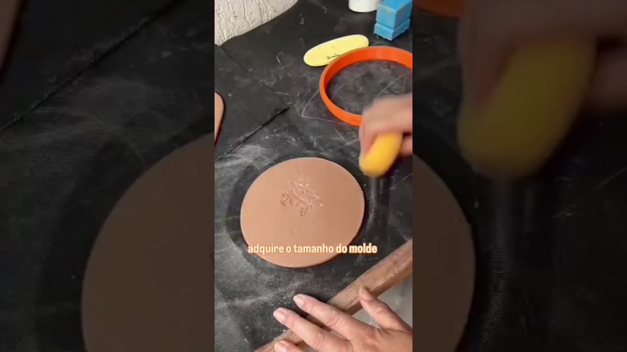 🥳O jeito mais f&aacute;cil de fazer pratos #ceramica #manualidades #artesanato #moldes #molde