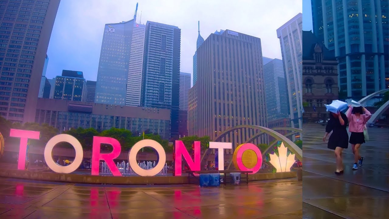 🔴 [4K] 🇨🇦 Osgoode Hall Law School and Nathan Phillips Square in the summer rain