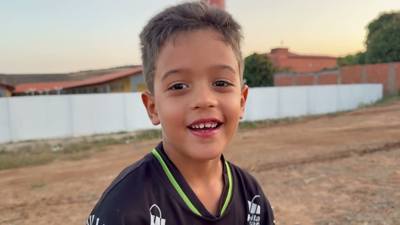 SOLTANDO PIPA COM MEU PAI - BATI MEU RECORD