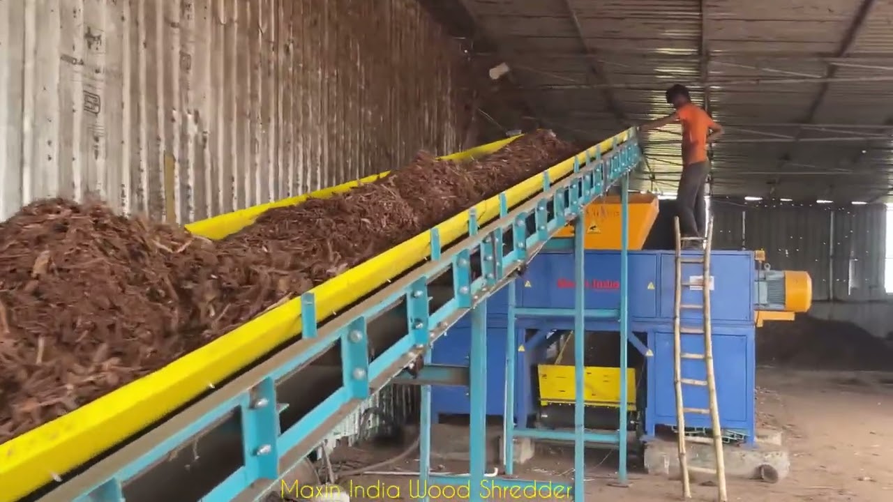 #Woodshredder, wood shredding, #woodcrusher, wood crusher, wood chipper, wood chipping, wood grinder