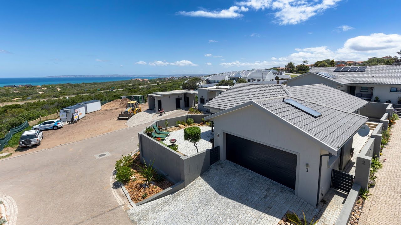 2 Bedroom House for sale in Tergniet | Pam Golding Properties
