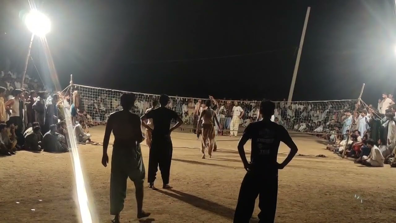 new volleyball match fakhar shah vs Imran layyah dgkhan part 3