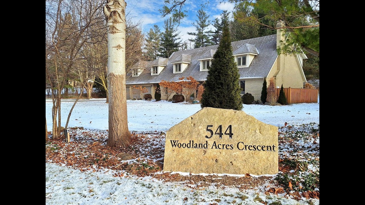 FOR SALE! 544 Woodland Acres Cres, Vaughan