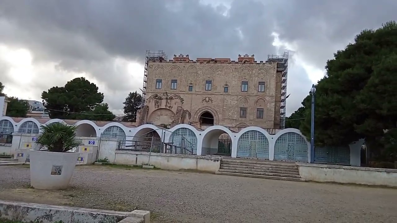Палермо, дворец Зиса. ITALY 🇮🇹
