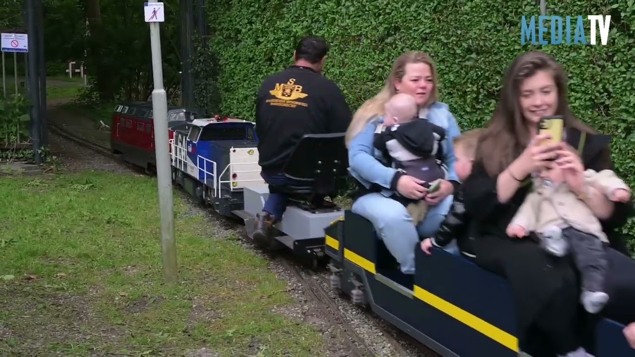 Met de stoomtrein langs de Oude Maas in Barendrecht