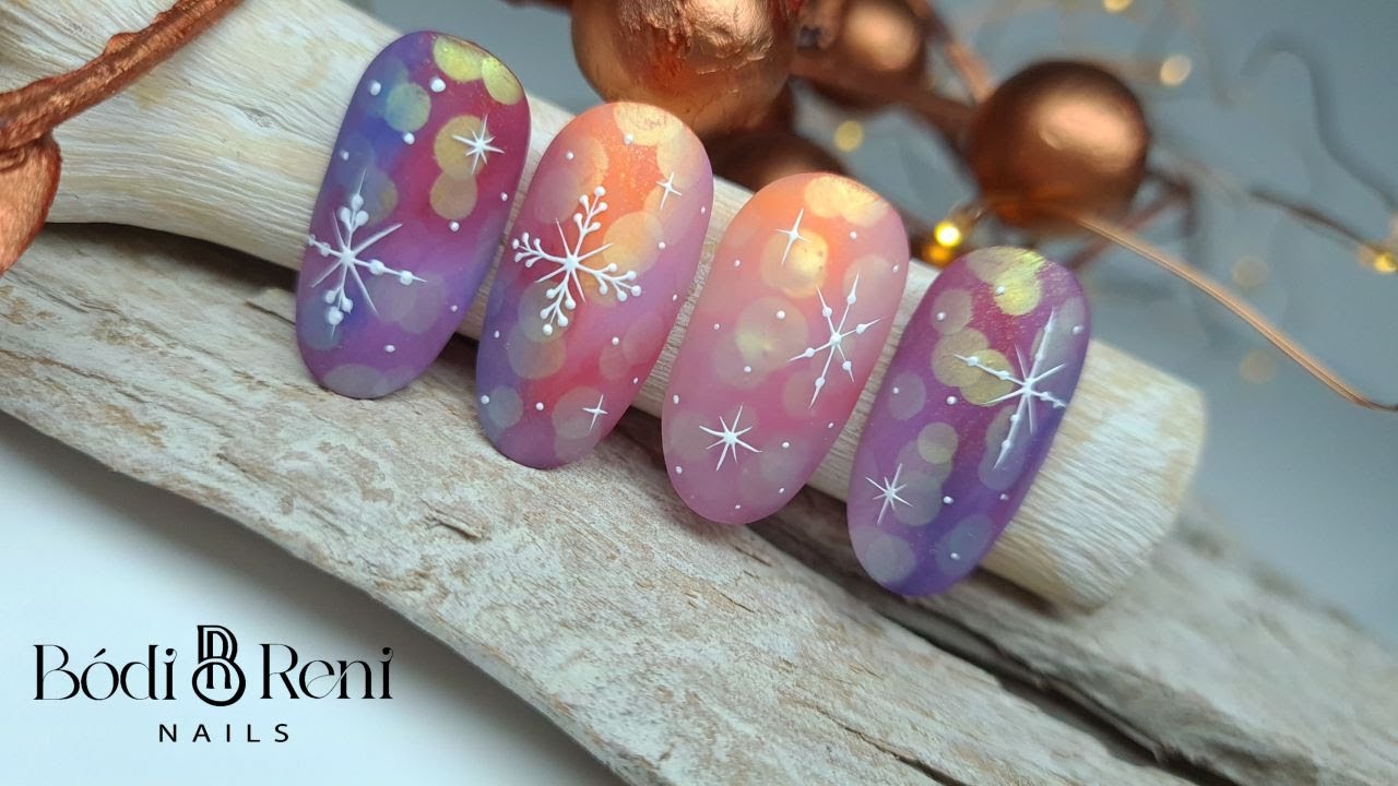 Karácsonyi minta | Hópehely festés | Aurora por, krómpor használata | Bodi Reni Nails