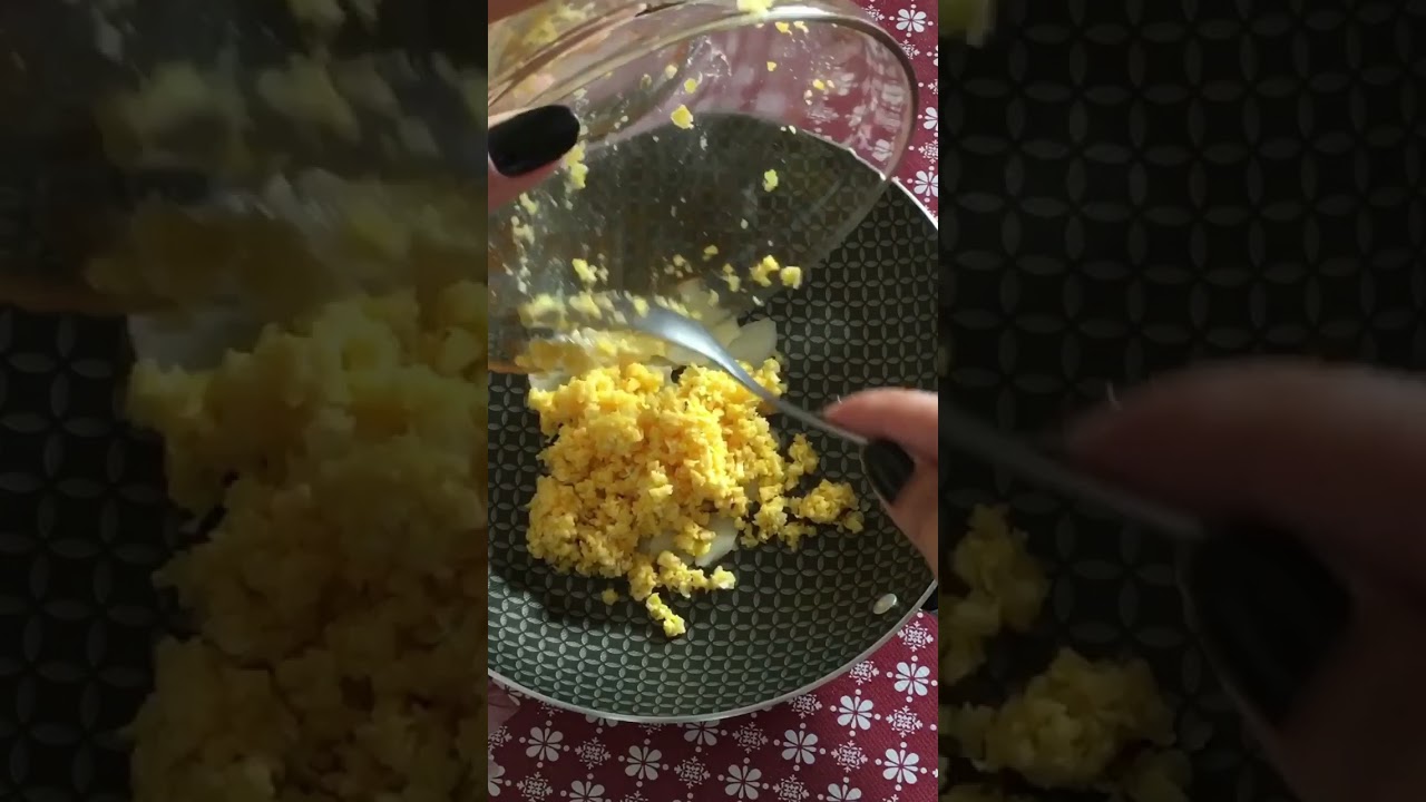 Caf&eacute; da manh&atilde; saud&aacute;vel | Cuscuz de frigideira #cafedamanha #cuscuz #fit