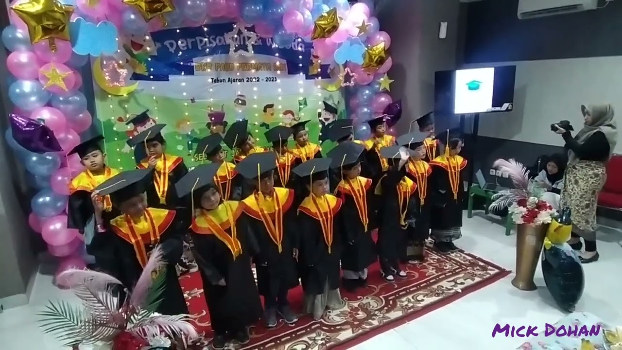 Guruku Tersayang | BKB PAUD Permata Sari Kampung Melayu