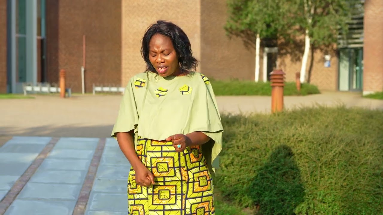 LYDIA MSAFIRI - NDIVYO NINA IMBA