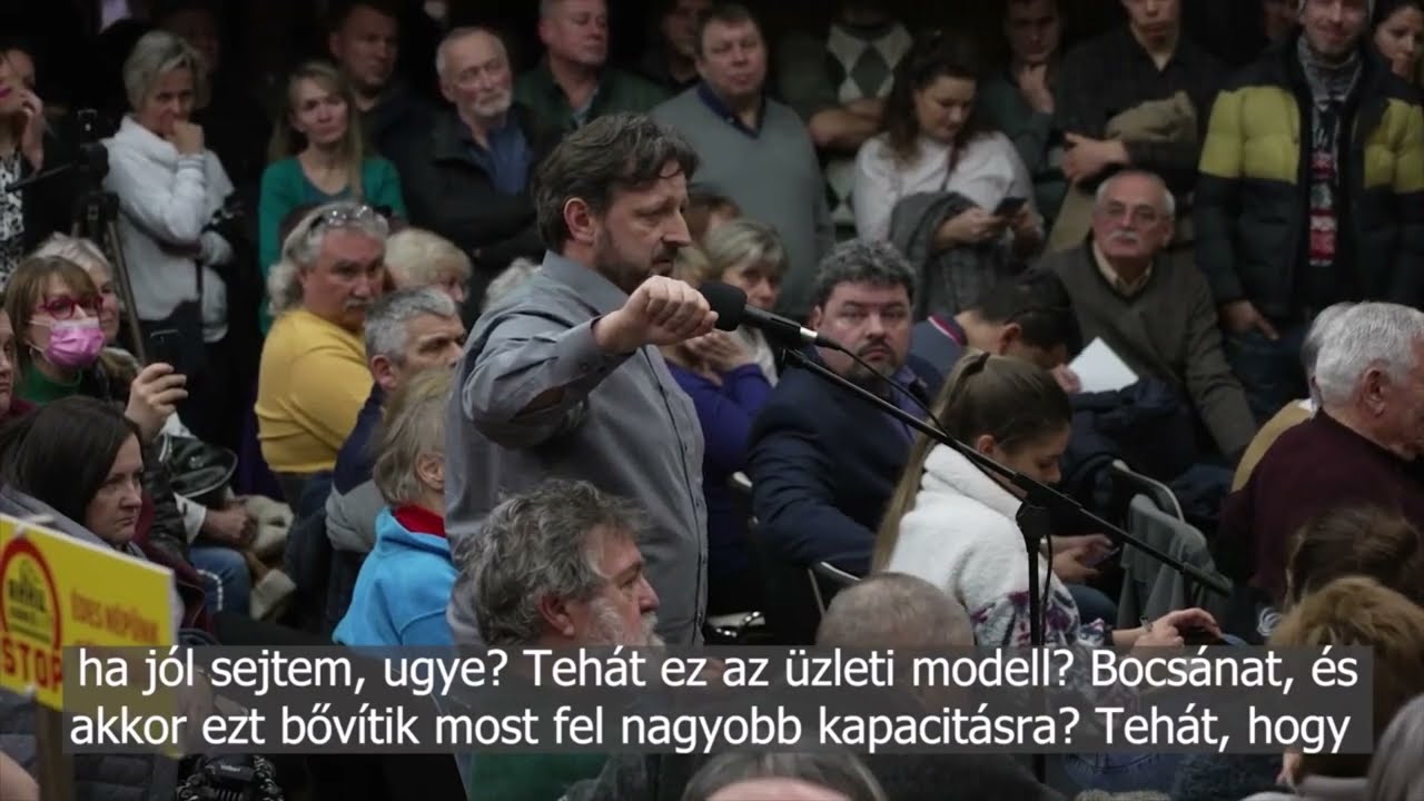Üvöltözésig fajult akkugyár ügyben a gödi közmeghallgatás