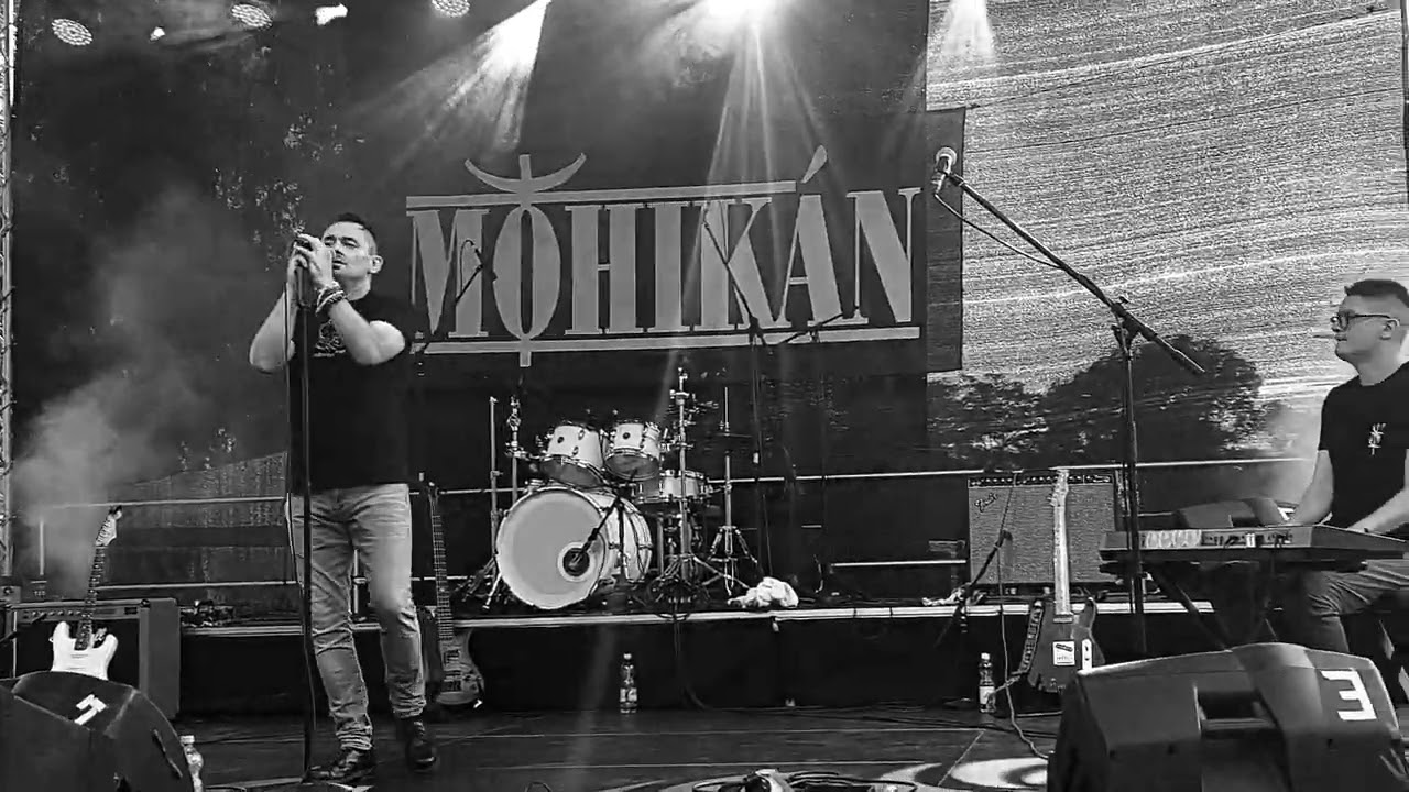 MOHIKÁN: A 67 es úton (Republic cover - 2023)