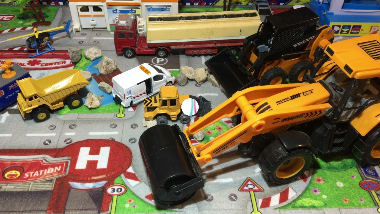 Házépítős játék magyarul - Játékautók - 🚧 Munkagépek - útépítés 🚧 - Bogi mese
