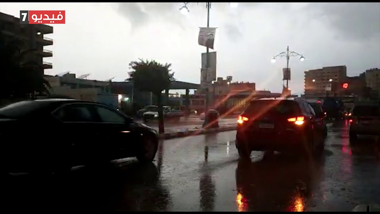 هطول أمطار غزيرة وطقس سيئ بمدينة مرسى مطروح