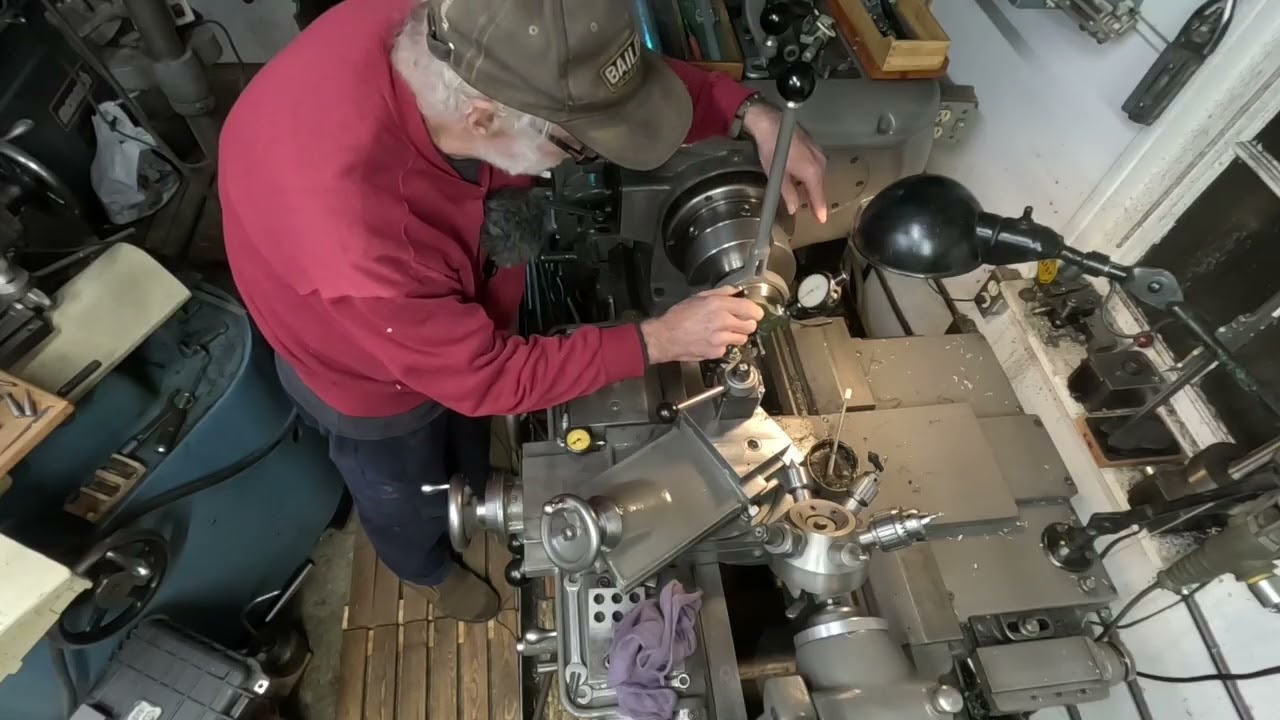 Обработка с жесткими допусками на 84-летнем токарном станке Axelson. https://paypal.me/DonDyar