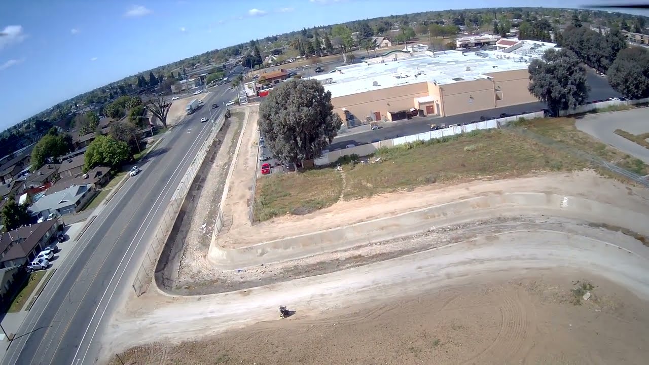 Brief windy flight* of my Holy Stone HS550 5G WIFI FPV Drone w/ GPS 03-20-22 (1440p) (2)