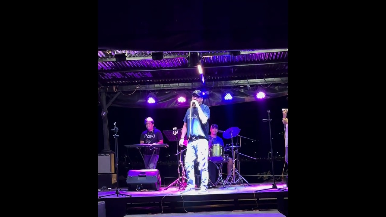 Stuck on You  - Fil-Am Street Performer  Rene Galeon  @ Coclea  Lounge Bar , Tagbilaran City Bohol