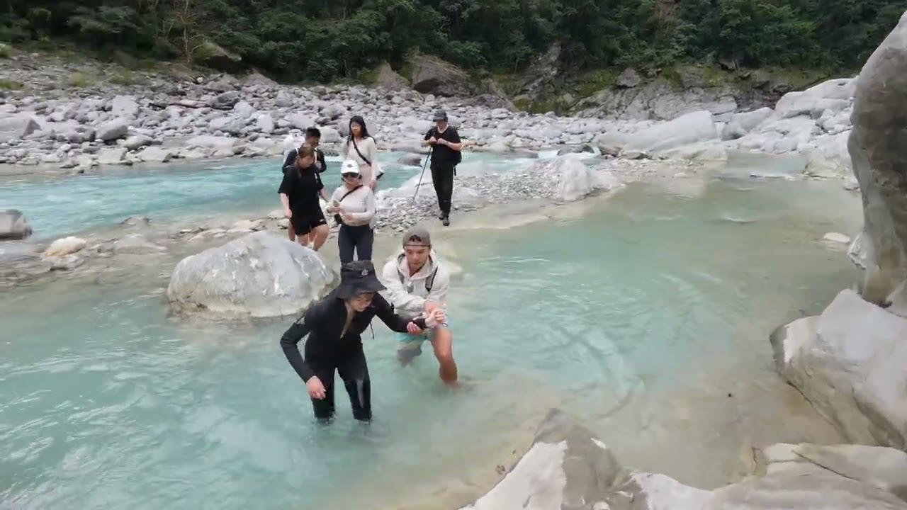 摩里沙卡 野溪溫泉
