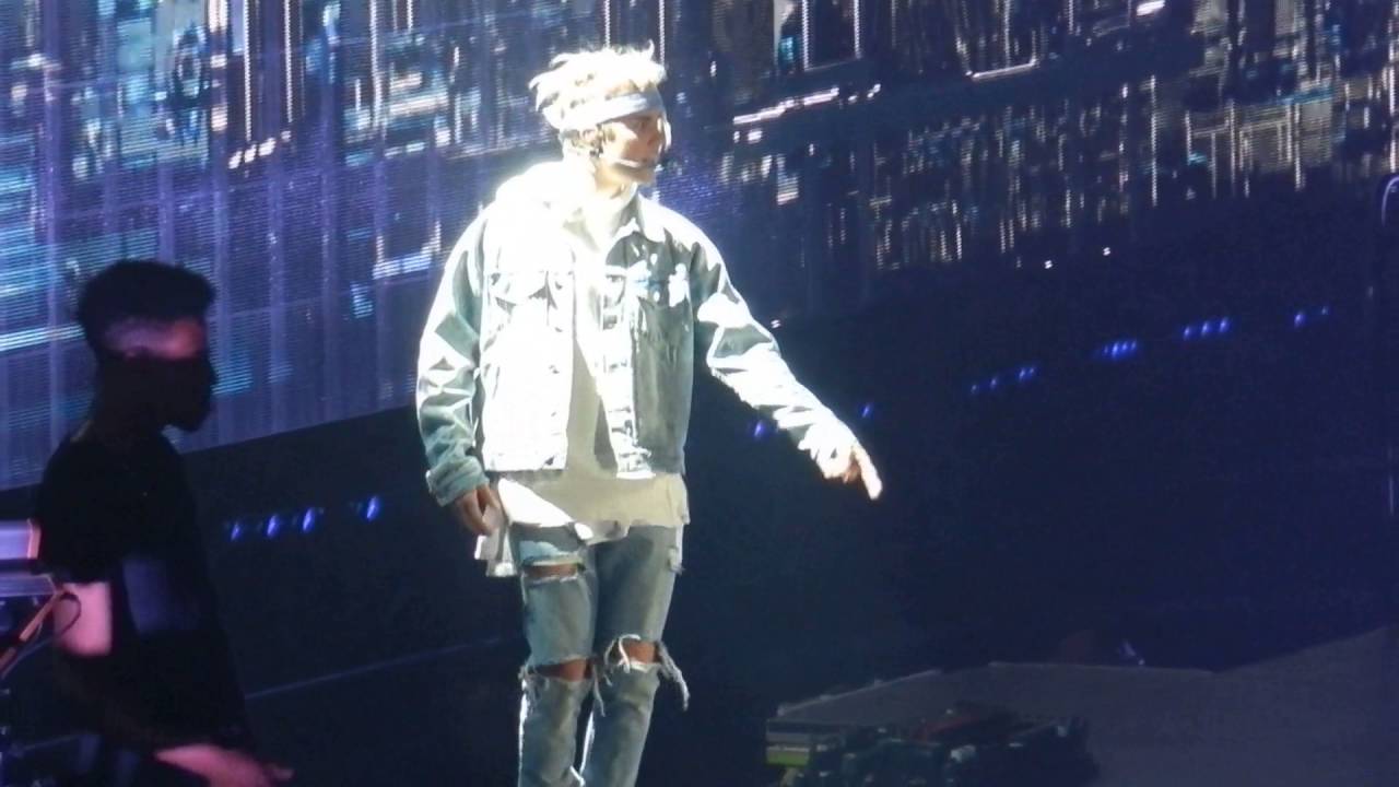Justin Bieber -Purpose World Tour- Mark My Words- Where Are You Now- Houston