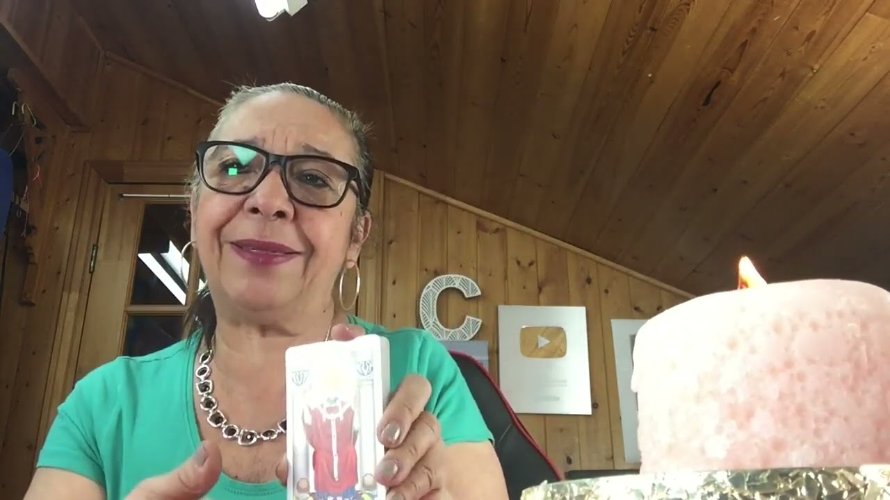 TAURO!  MUERE DE AMOR POR TI  NO SABE COMO SOLTARTE, NO PUEDE O NO QUIERE  TUS EXIGENCIAS SON ALTAS