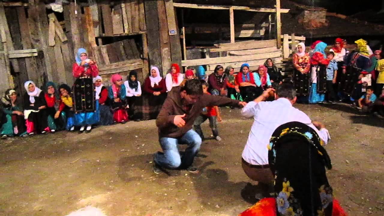 MVI 0839ÇÜRÜKLERİN DÜĞÜNÜ
