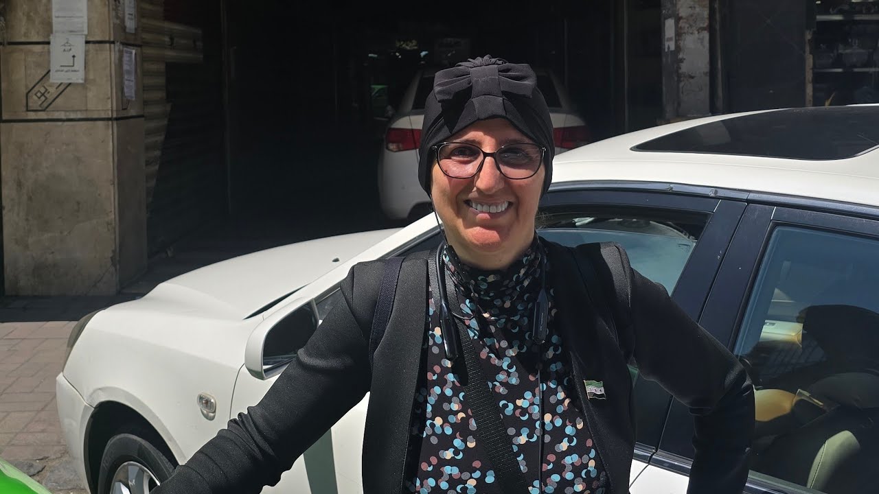 في ساحة المحافظة الان فطور شعبي