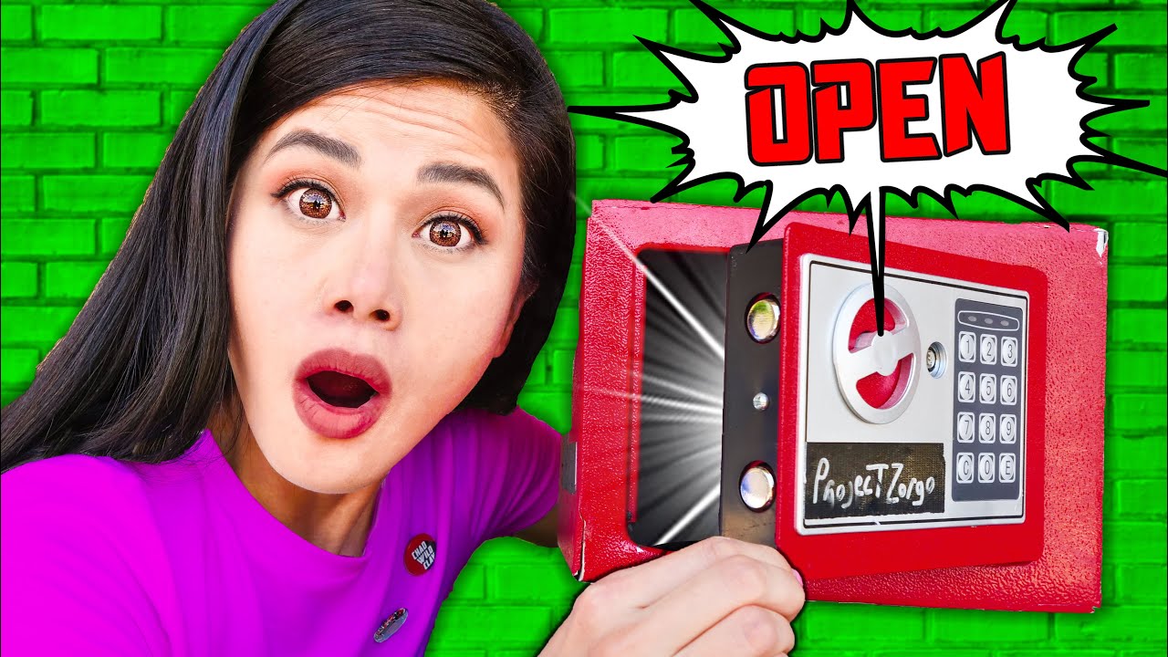RED SAFES OPEN! Spy Ninjas Trapped in Hacker House vs Extreme Hide & Seek Challenge!