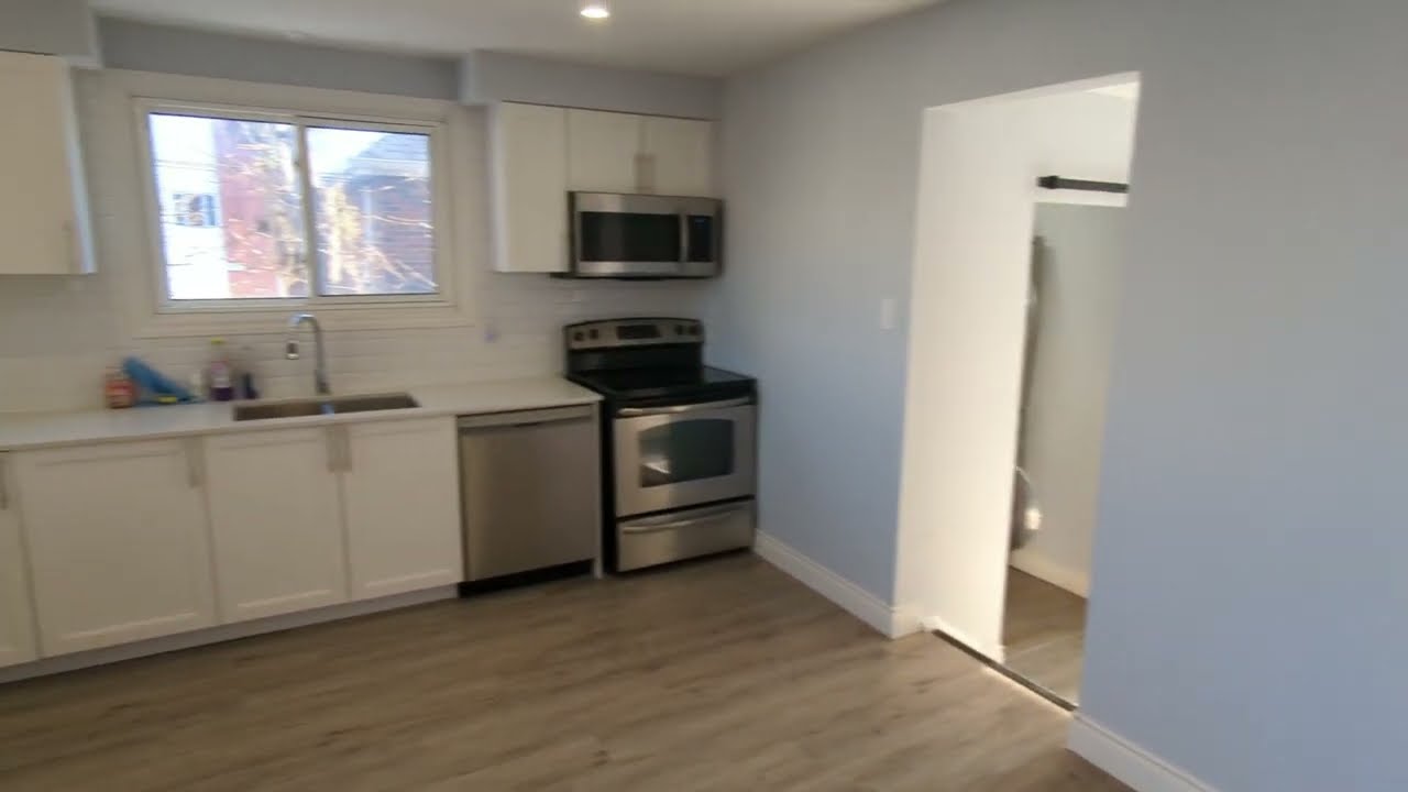 Oshawa Ontario 2 Bedroom Apartment