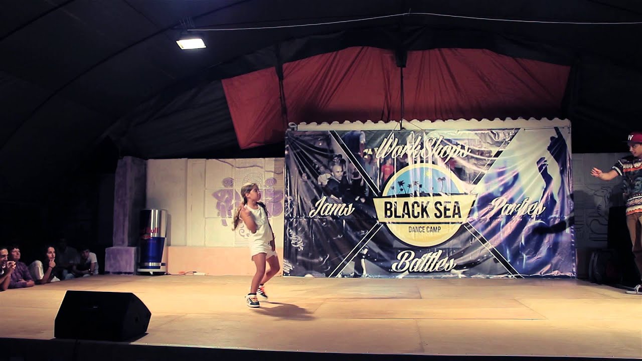 Black Sea Dance Camp 2014 - Dancehall Battle: Alexandra vs Ergee