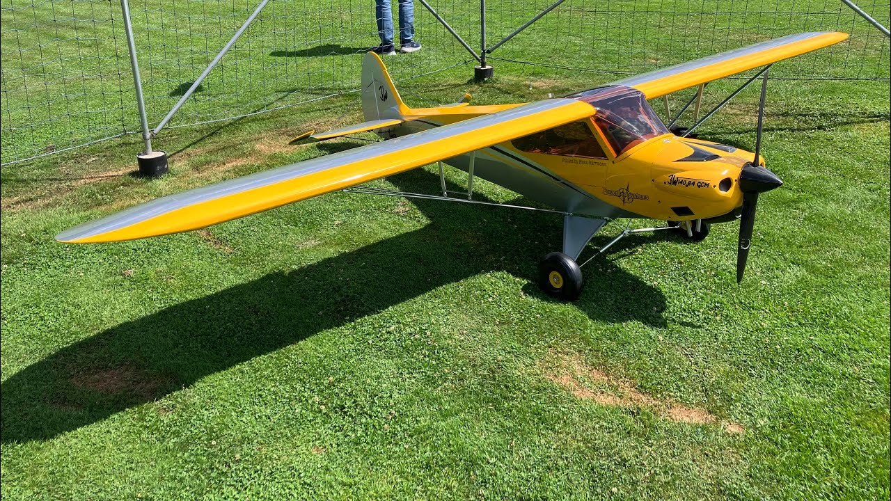 Grupp Modellbau Carbon Cub 40% 165” 4,26m 140cm3 W3 boxer 4 cylinder