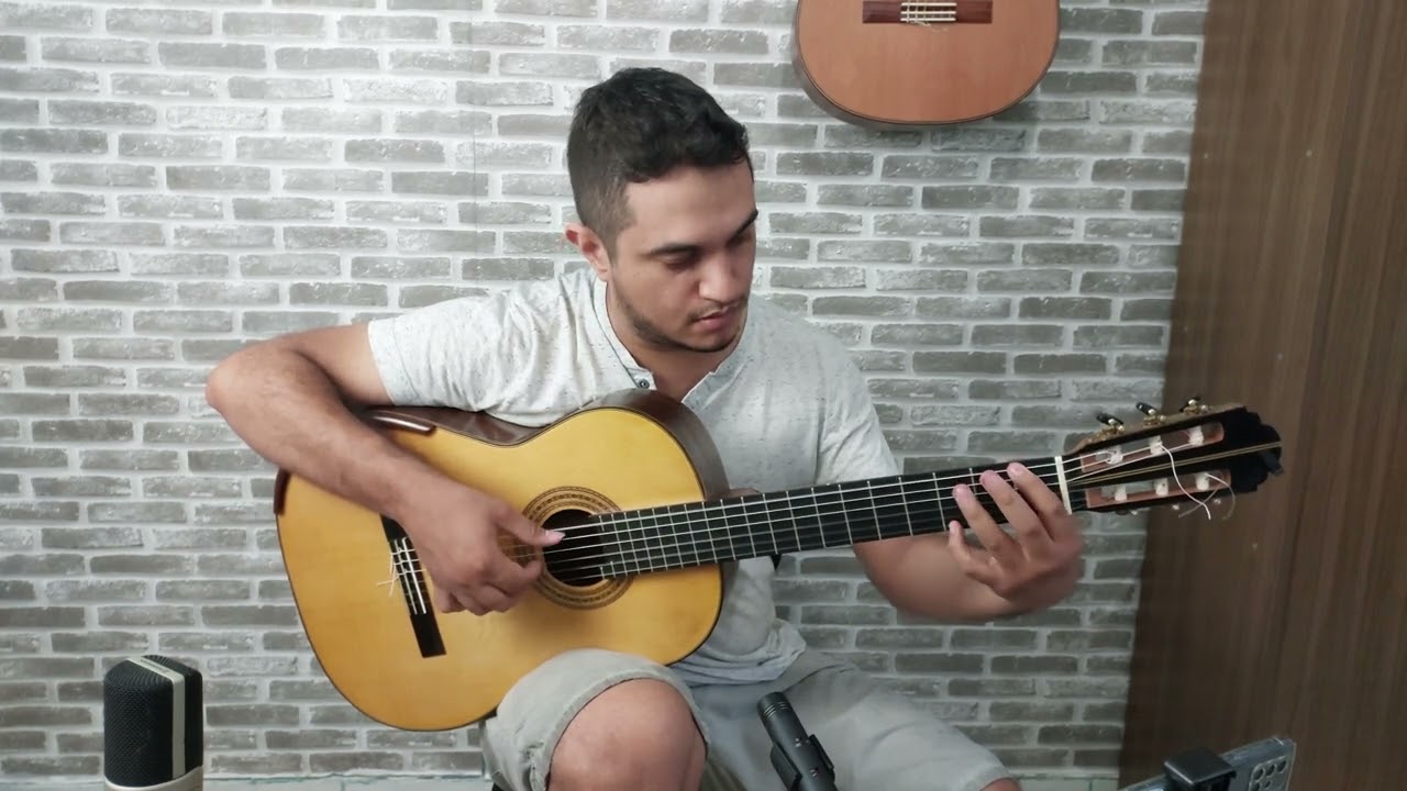 Escovado (Arr. Raphael Rabello) - Felipe Vilarinho