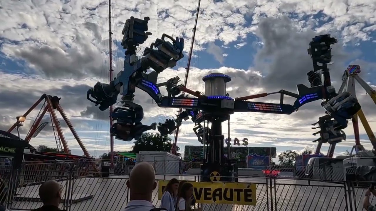 Flash Back (Lourdin (Fr)) - Foire aux Manèges de Lille 2025 OFFRIDE/ ONRIDE