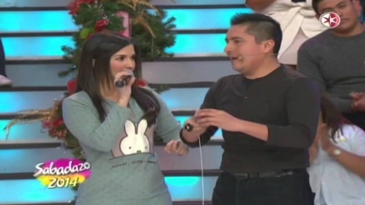 Gerardo Montero con campeones de trompo en Sabadazo!
