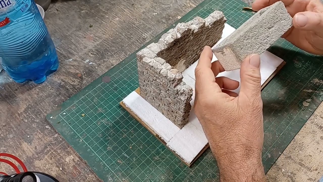 Come fare una fontana con acqua finta