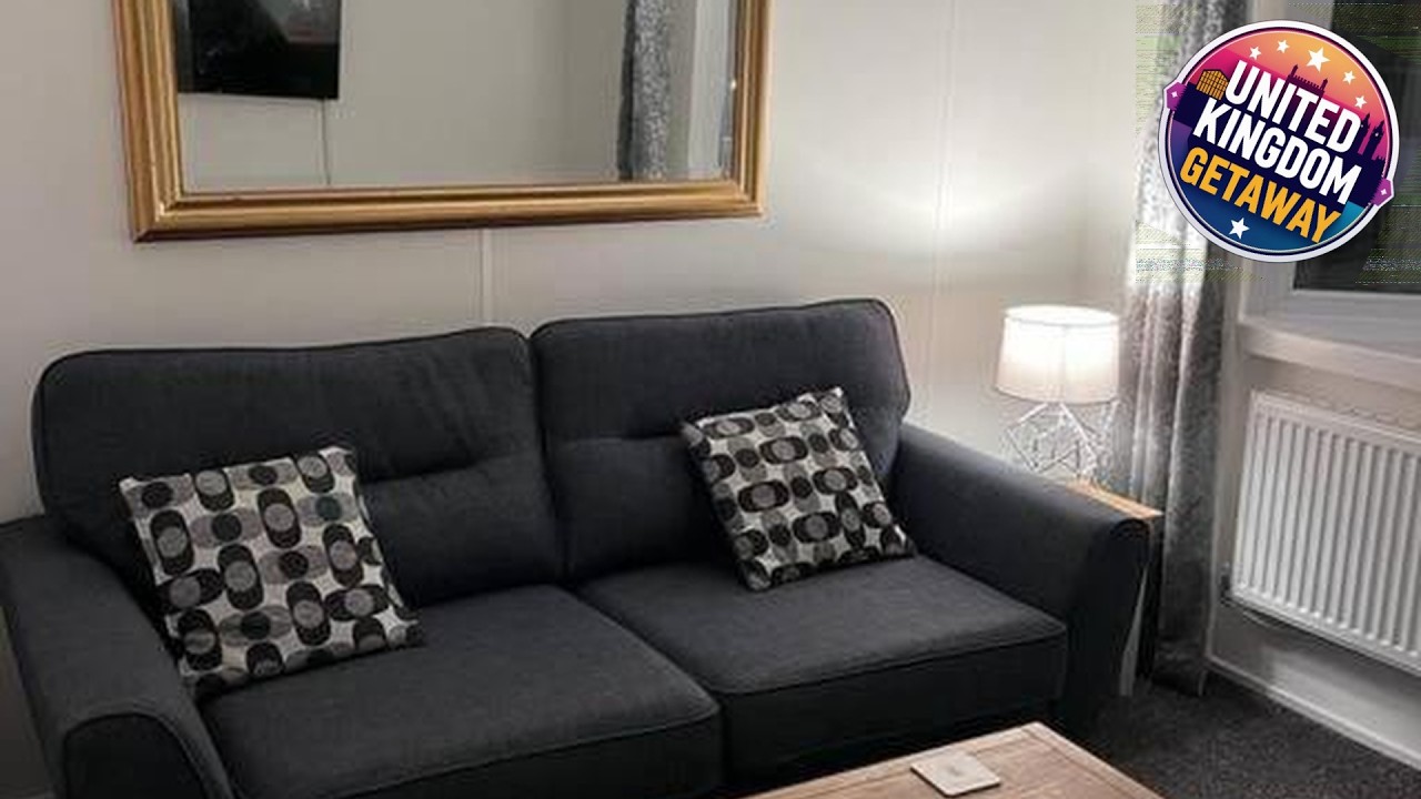Semi-detached chalet at Maryville Caravan Site - Uddingston, Glasgow | United Kingdom 🏨