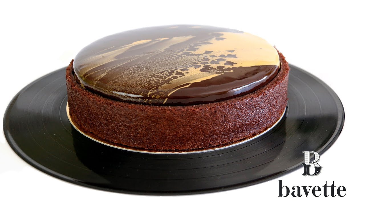 Tarta de Chocolate con Jalea de pera y cremoso de miel