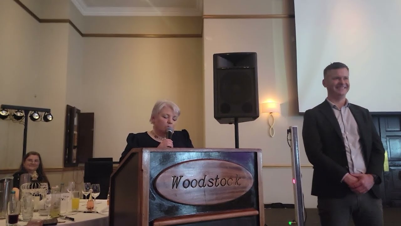 Брид Макнамара из Клэр продемонстрировала свои лучшие качества в камоги на Вудстоке.