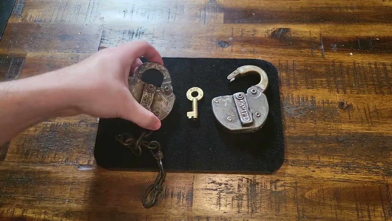 Adlake Padlock Bypass - Railroad Lever Lock