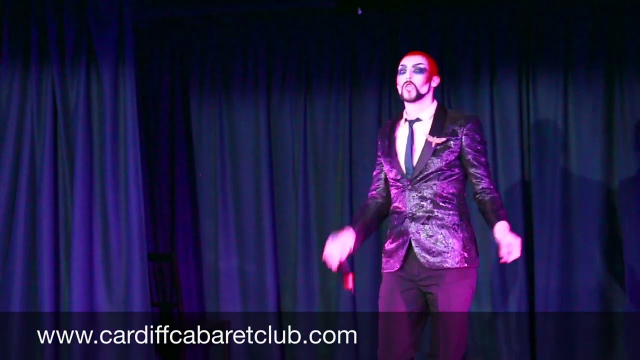 Dis  &ldquo;Gina Says&rdquo; @Cardiff Cabaret Club #cardiffcabaretclub #foofoolabelle #burlesque