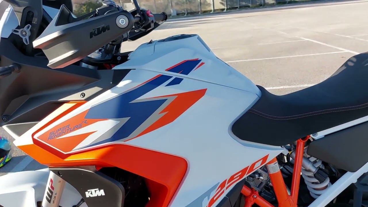KTM 1290 super adventure R 2023 walkaround and start up!!!